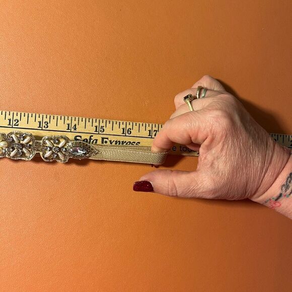 Bridal Belt Silver Pearls Tan Colored Like NEW - Picture 6 of 7